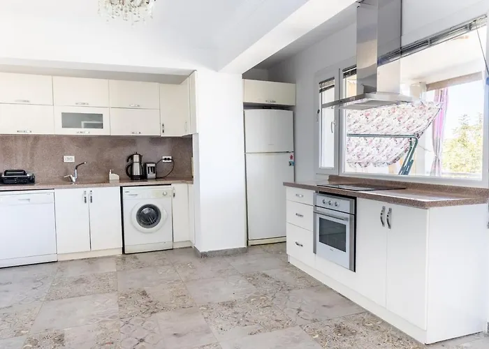 Stunning Sea View Cosy Gundogan (Bodrum)